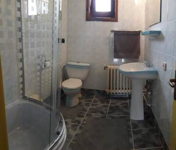 Фото номера Трехместный номер Гостевой дом Casa Sandina г. Вама 5